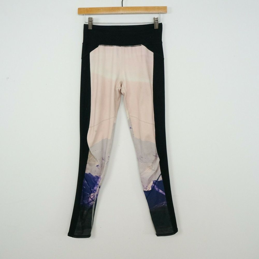 Threads 4 Thought Sika Mountain Print Leggings
